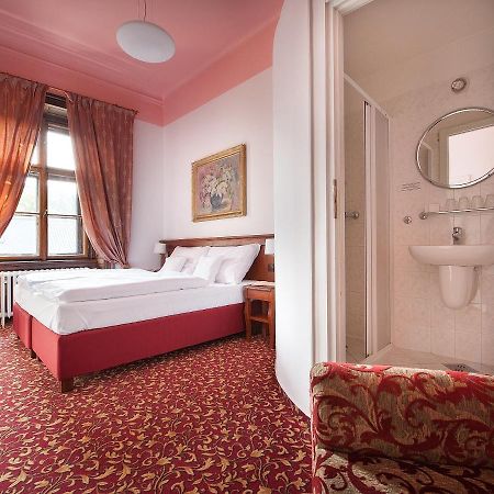 Ea Zamecky Hotel Груба-Скала Екстер'єр фото