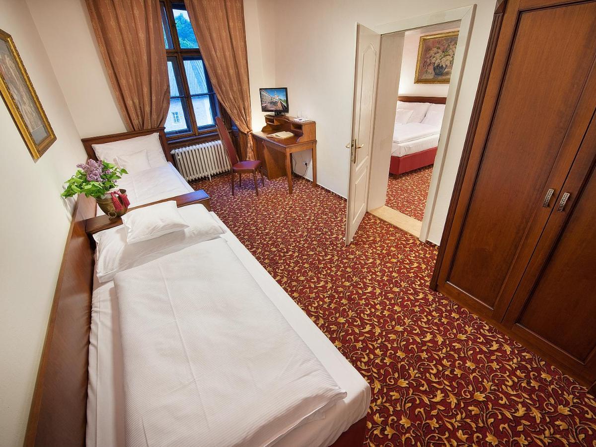 Ea Zamecky Hotel Груба-Скала Екстер'єр фото