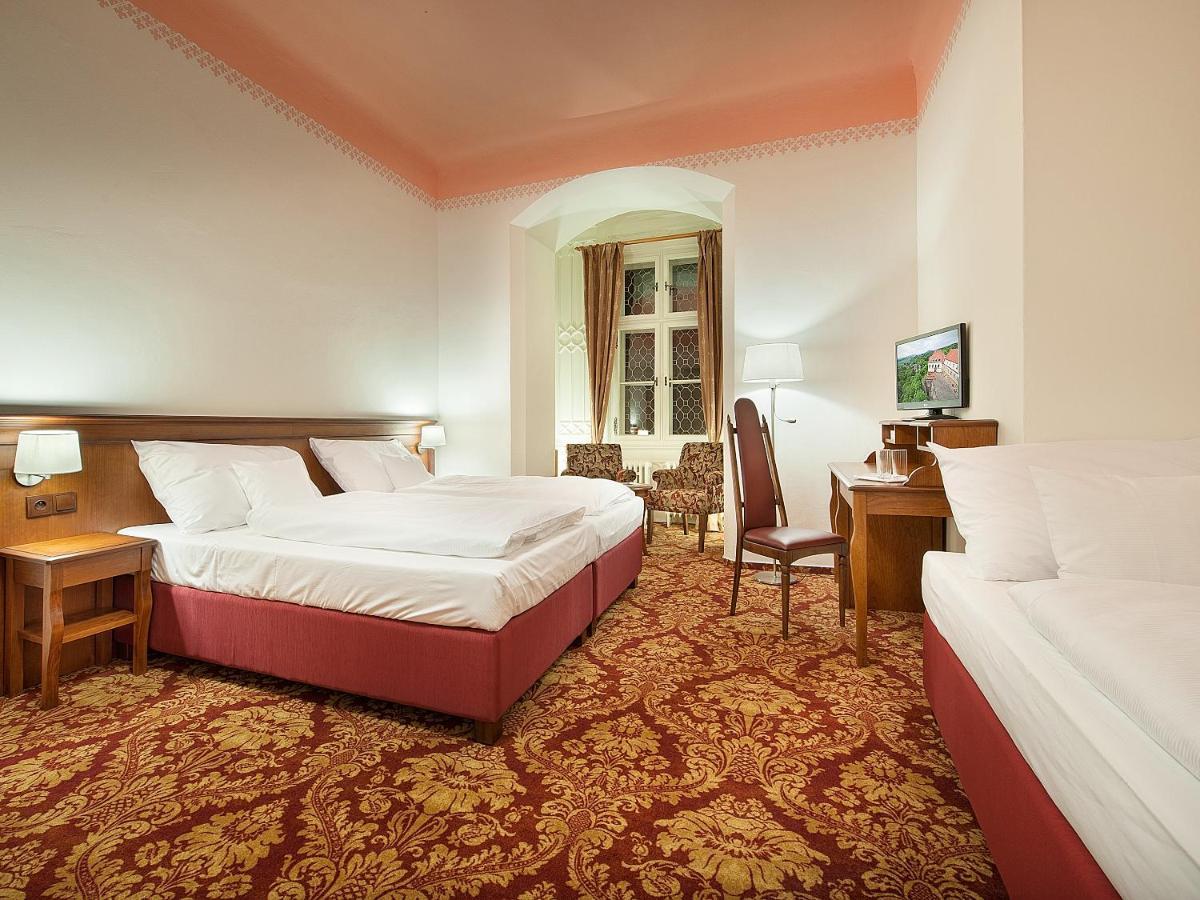 Ea Zamecky Hotel Груба-Скала Екстер'єр фото