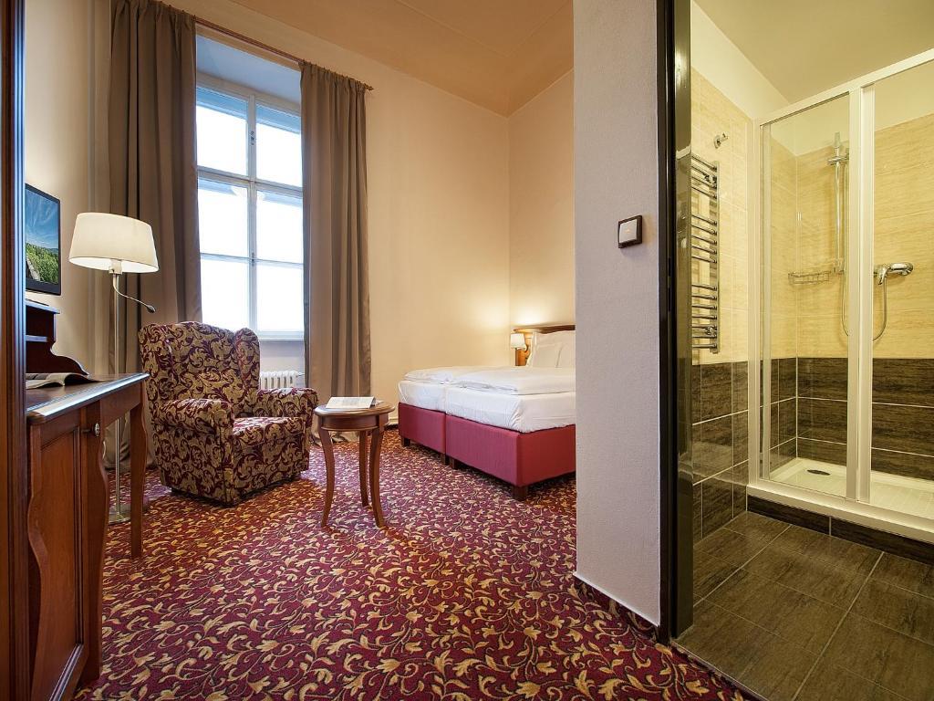Ea Zamecky Hotel Груба-Скала Екстер'єр фото